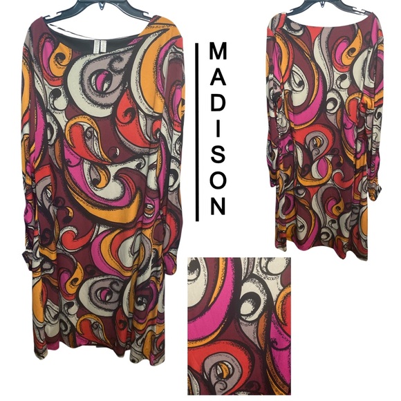 Madison Dresses & Skirts - Madison Colorful Swirl Long Sleeve Dress